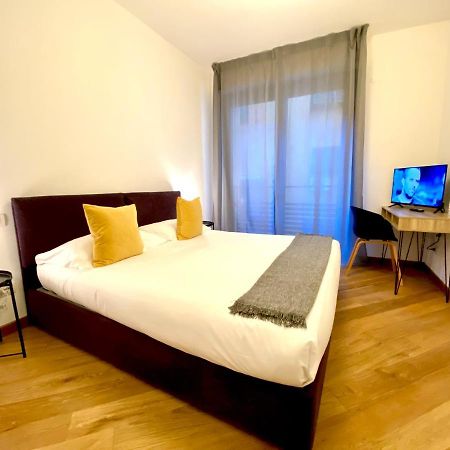 Palazzina B - Smart Rooms Janov Exteriér fotografie